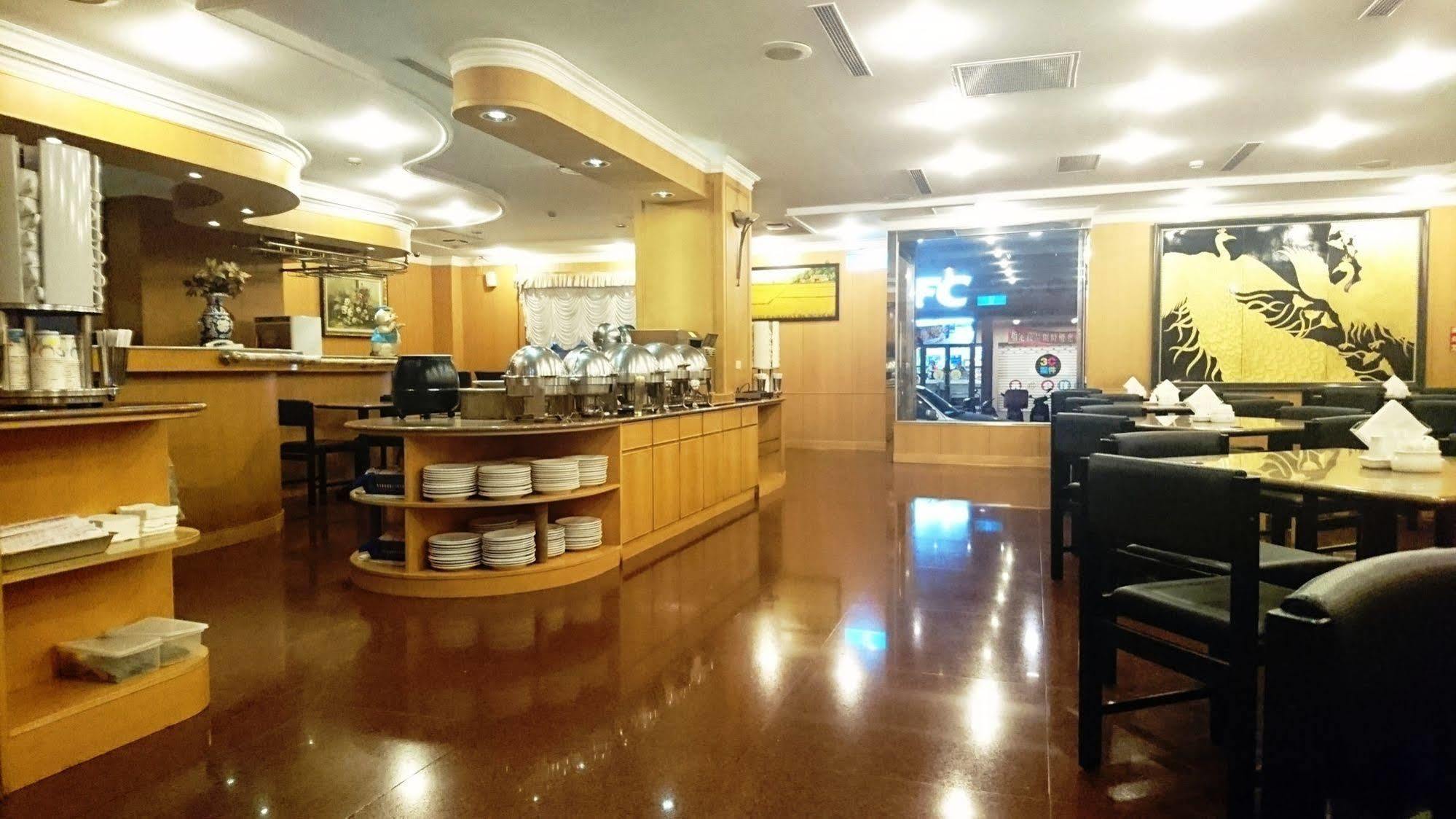 Ying Zhen Hotel Taoyuan Exterior photo